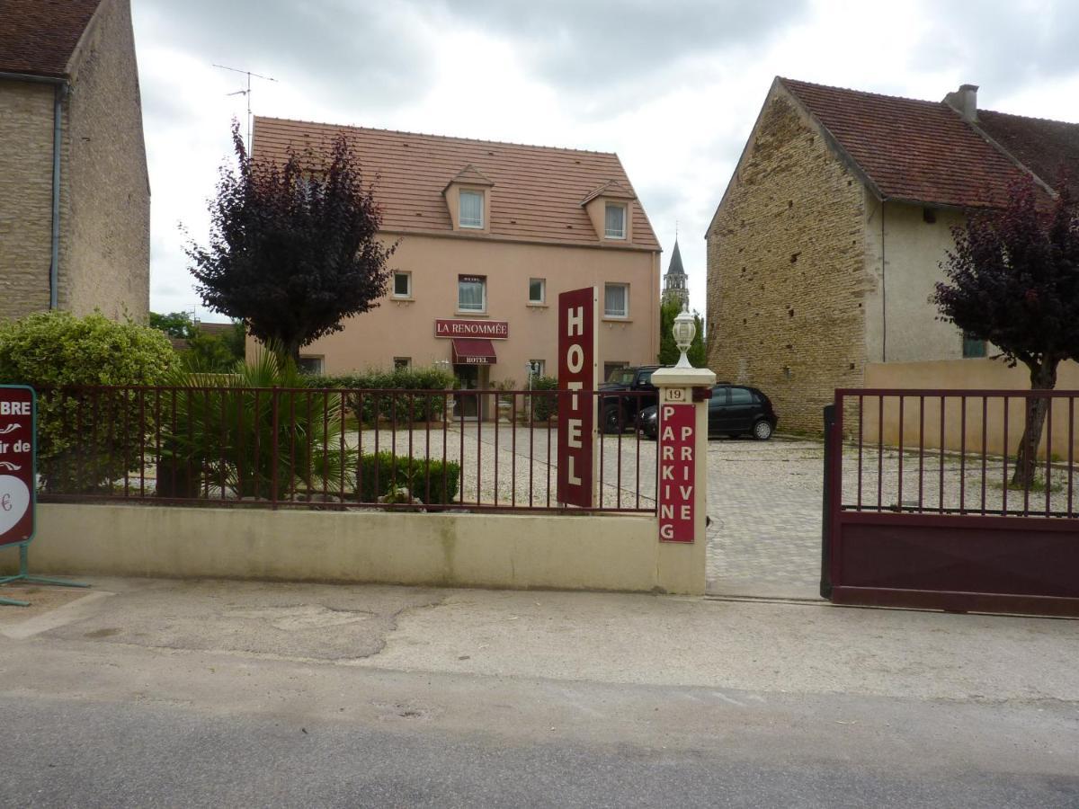 Hôtel A La Renommée Saint-Père Exterior foto