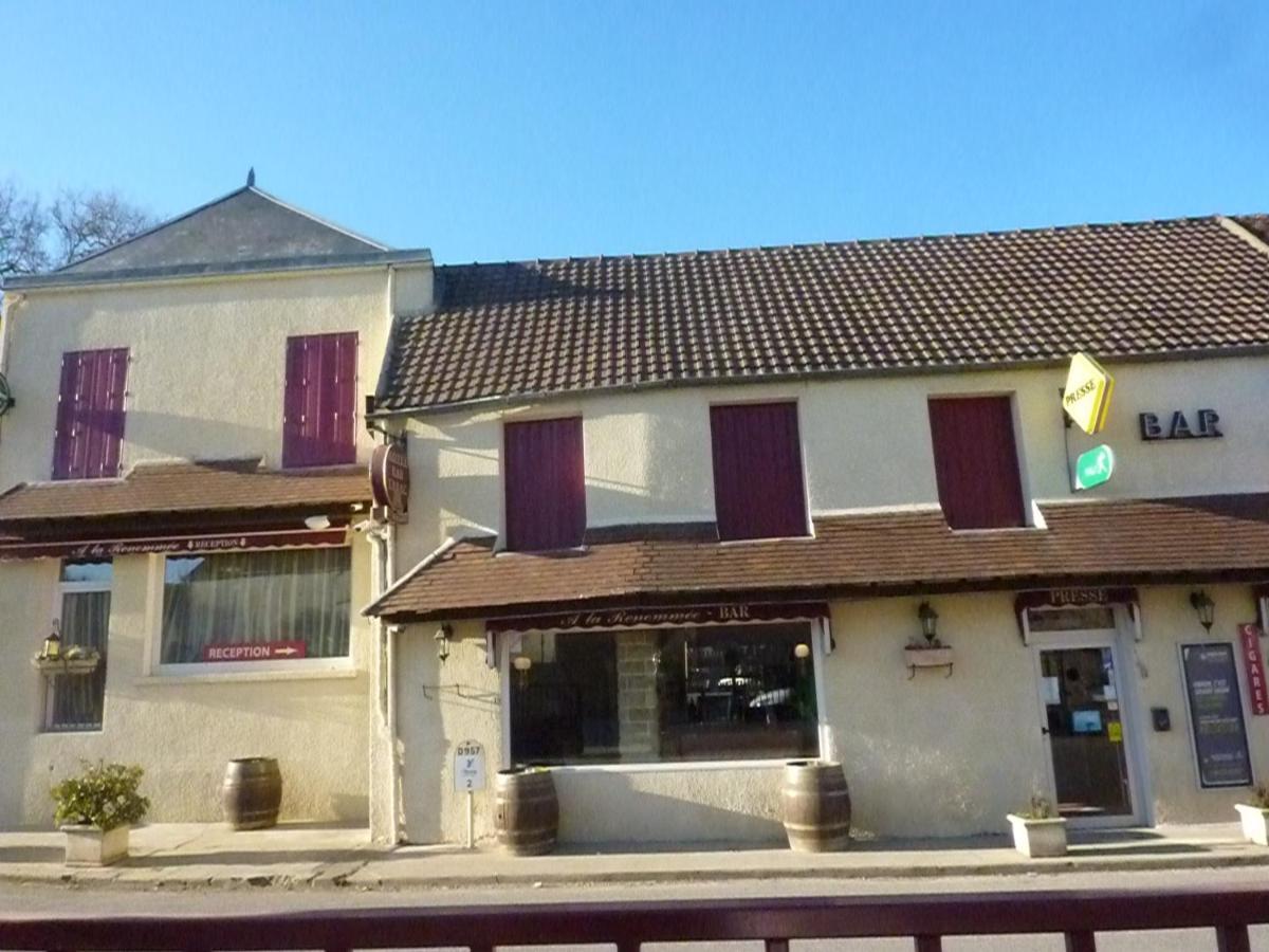 Hôtel A La Renommée Saint-Père Exterior foto