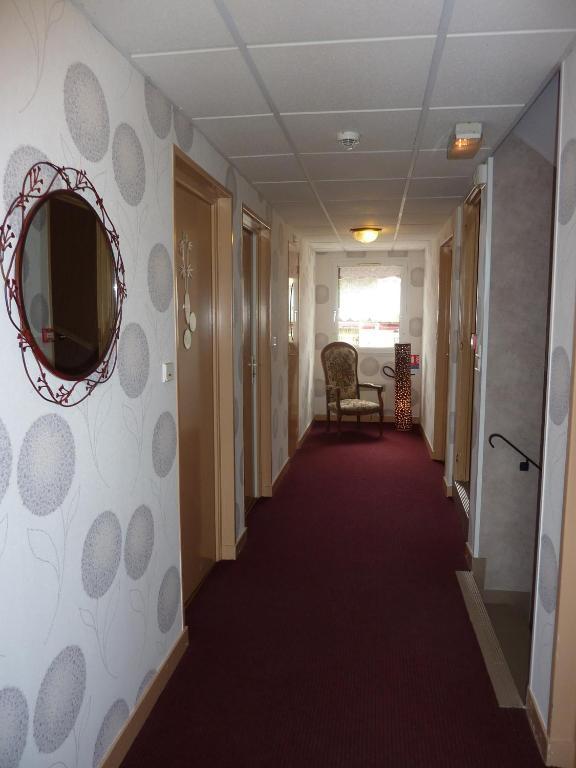 Hôtel A La Renommée Saint-Père Habitación foto